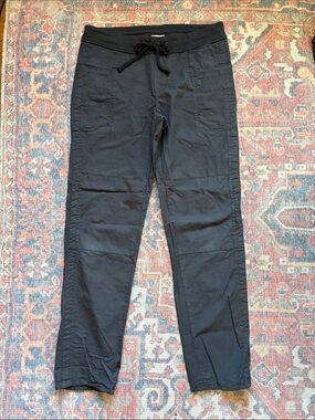Standard James Perse Black Drawstring Cotton Pocket/Cargo Pants. Size 2/Medium